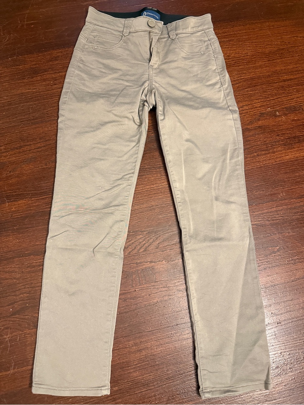 Democracy Women's Straight Leg Pants in Light Taupe